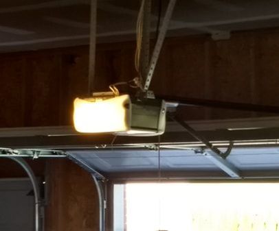 Garage Door Opener with LEDs